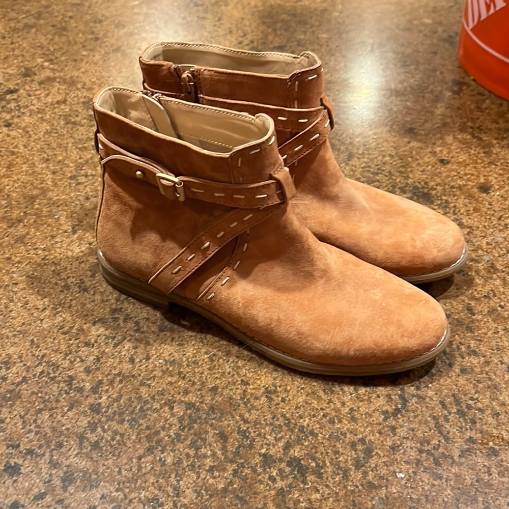 Hush puppies ankle boots size 8